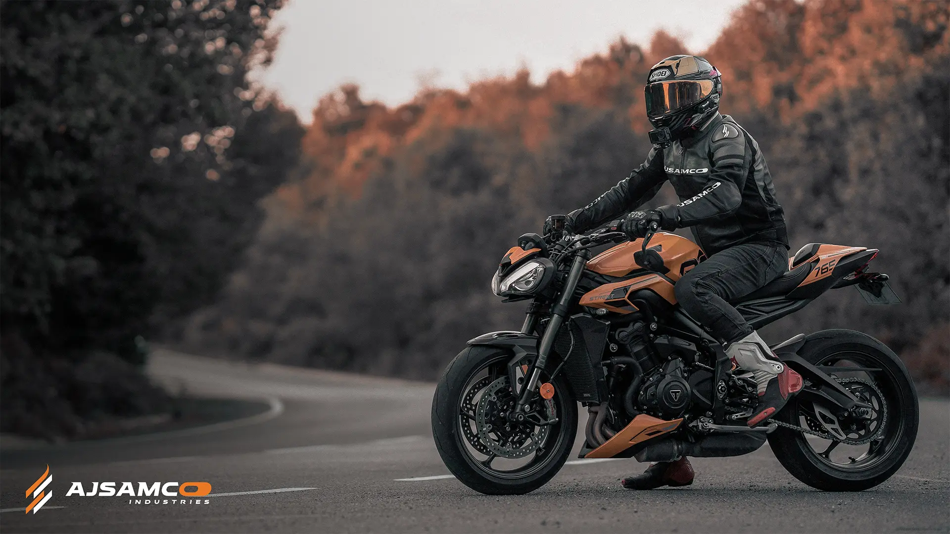 Leather motorcycle jacket manufacturing for private label brands